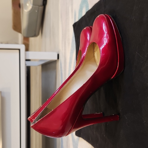 Stuart Weitzman pumps size 6 - Picture 1 of 5